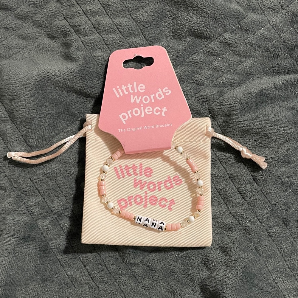 little words project - Pink Beaded Bracelet